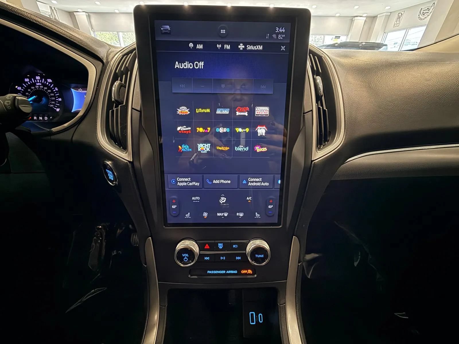 Used 2021 Ford Edge SEL FWD image 24