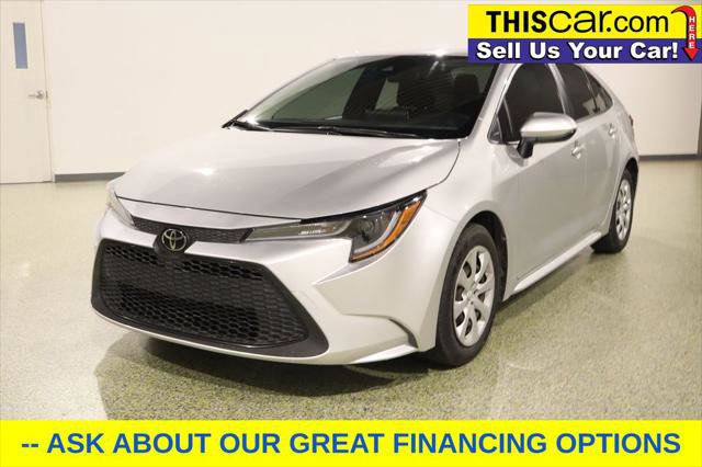 Used 2021 Toyota Corolla LE FWD image 3