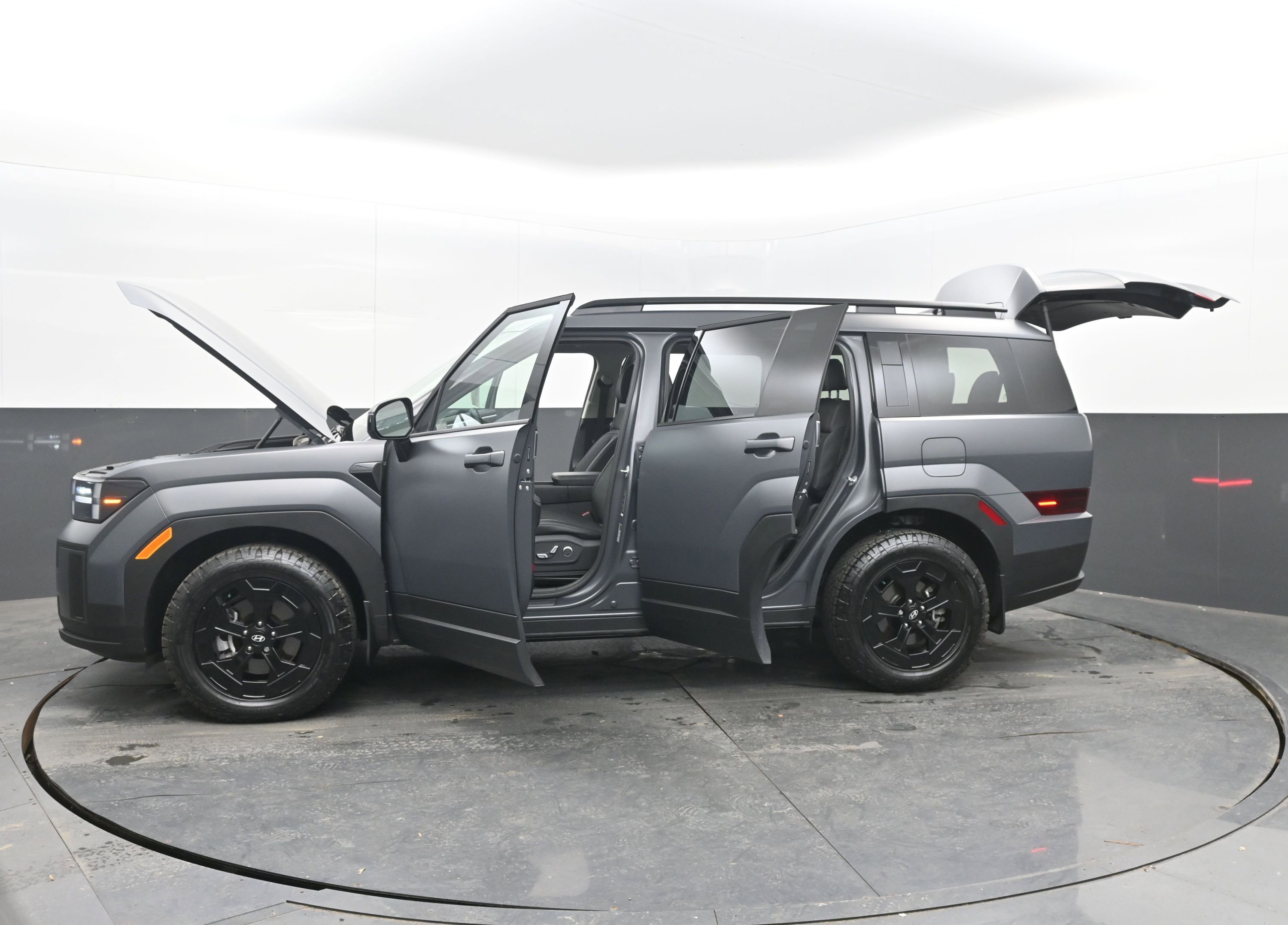 Used 2025 Hyundai Santa Fe XRT image 39