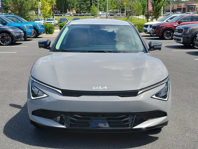 New 2026 Kia EV6 Wind RWD image 14