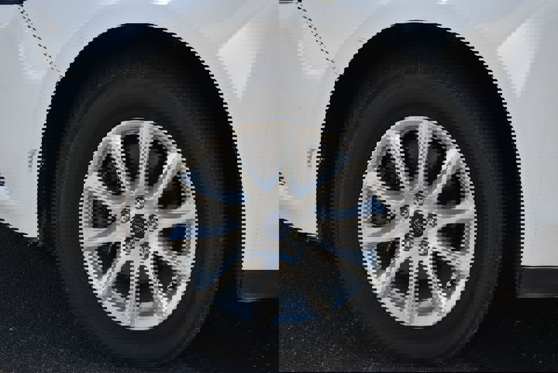 Used 2015 Ford Fusion S image 11