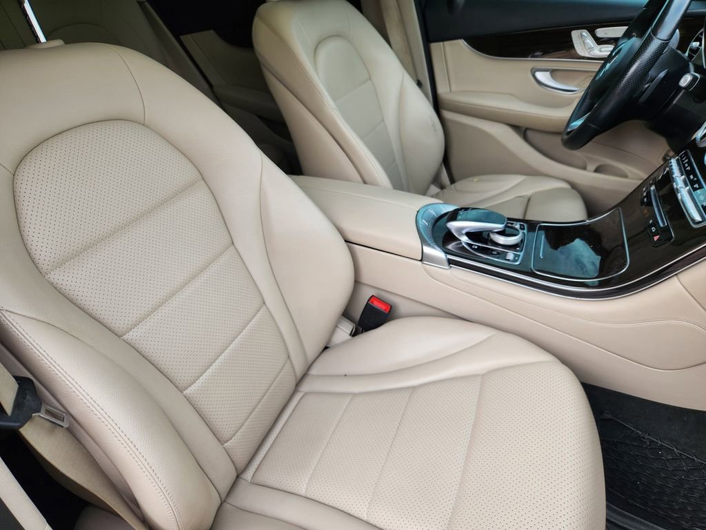 Certified 2018 Mercedes-Benz GLC 300 4MATIC image 13