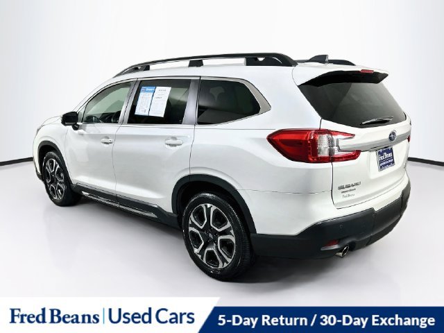 Used 2023 Subaru Ascent Limited w/ Technology Package AWD/4WD image 7