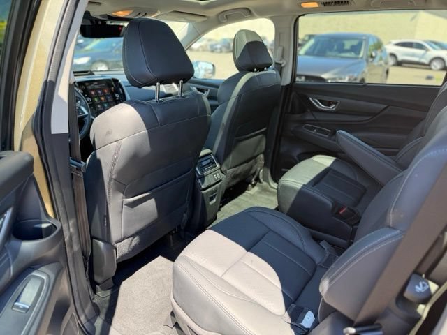 Used 2023 Subaru Ascent Limited w/ Technology Package AWD/4WD image 12