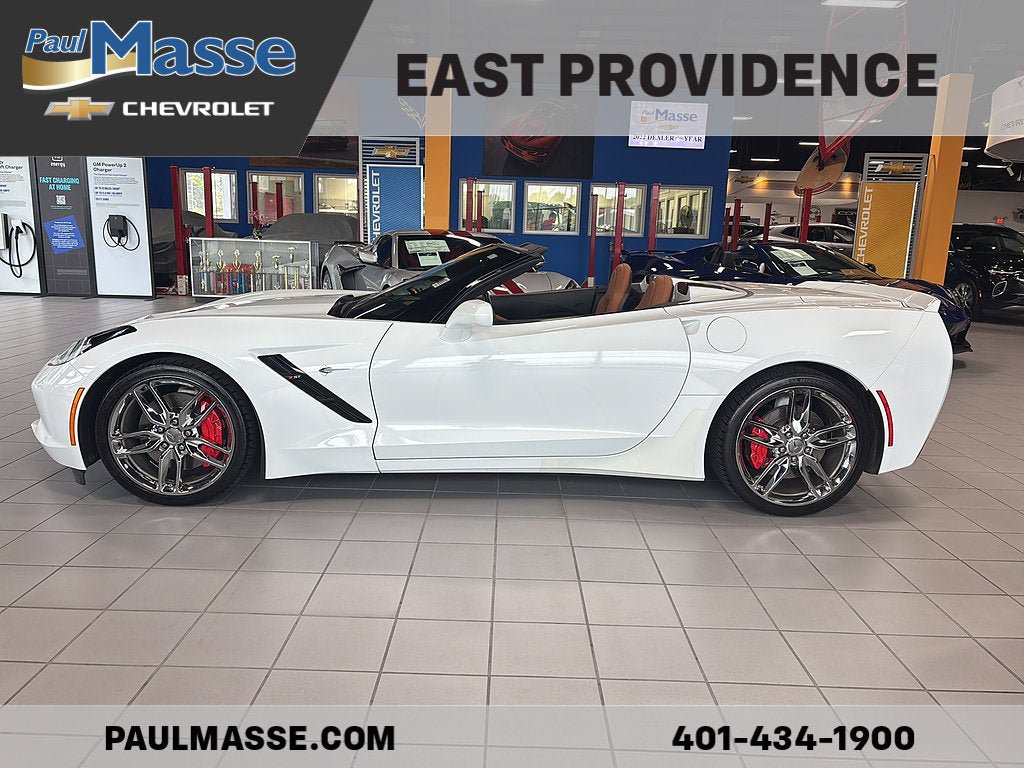 Used 2016 Chevrolet Corvette Stingray Convertible w/ 3LT Preferred Equipment Group RWD image 5