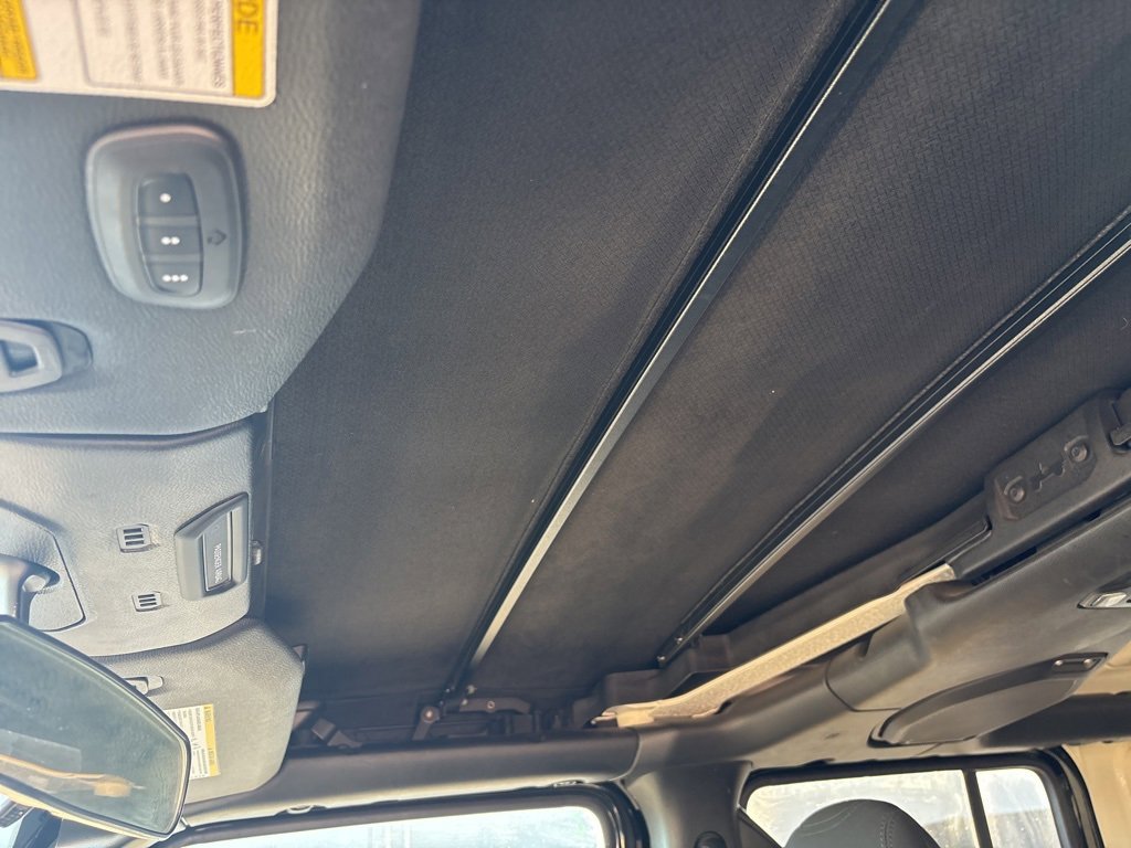 Used 2021 Jeep Wrangler Unlimited Sport image 23