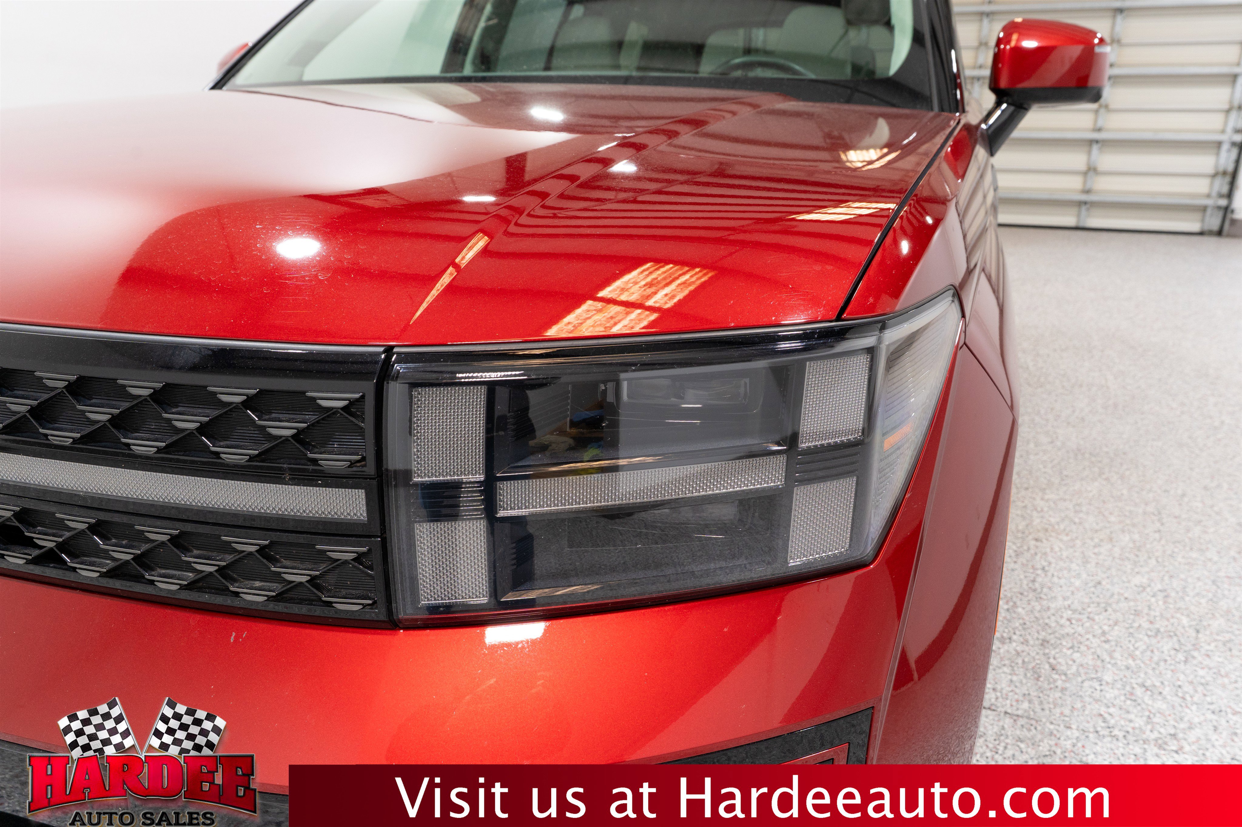 Used 2025 Hyundai Santa Fe Calligraphy image 8