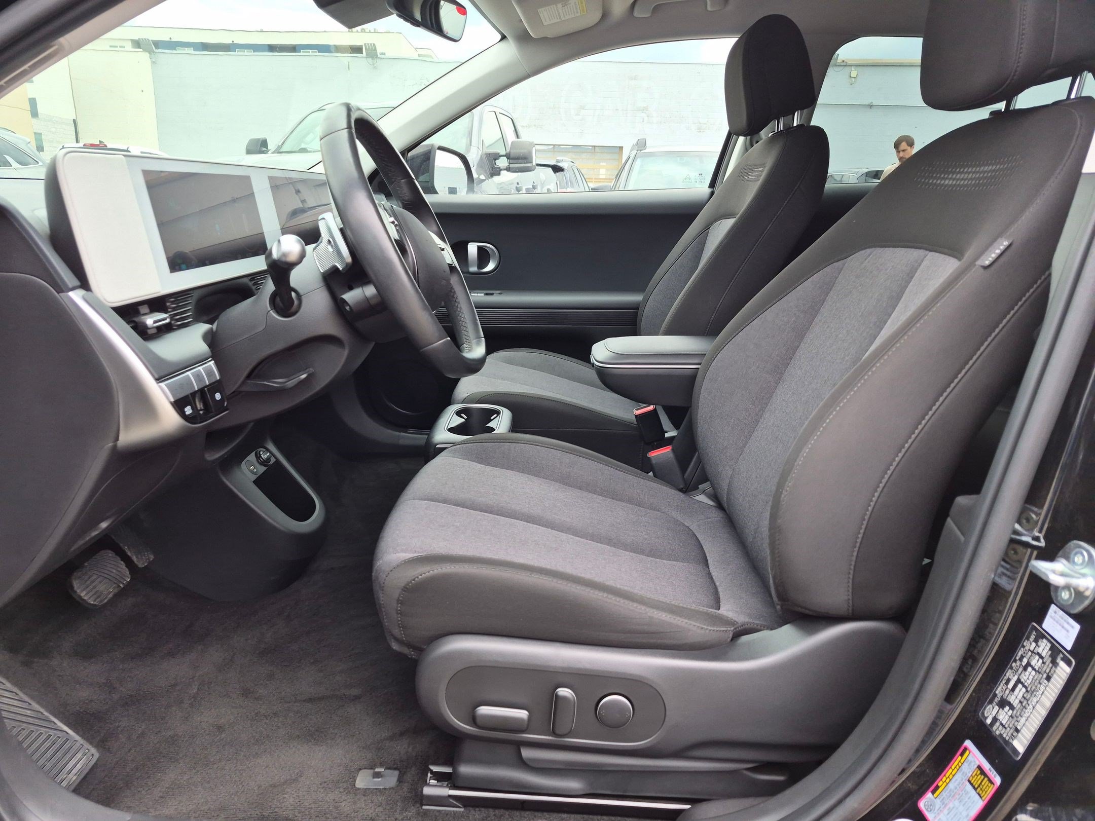 Used 2024 Hyundai Ioniq 5 SEL AWD/4WD image 18