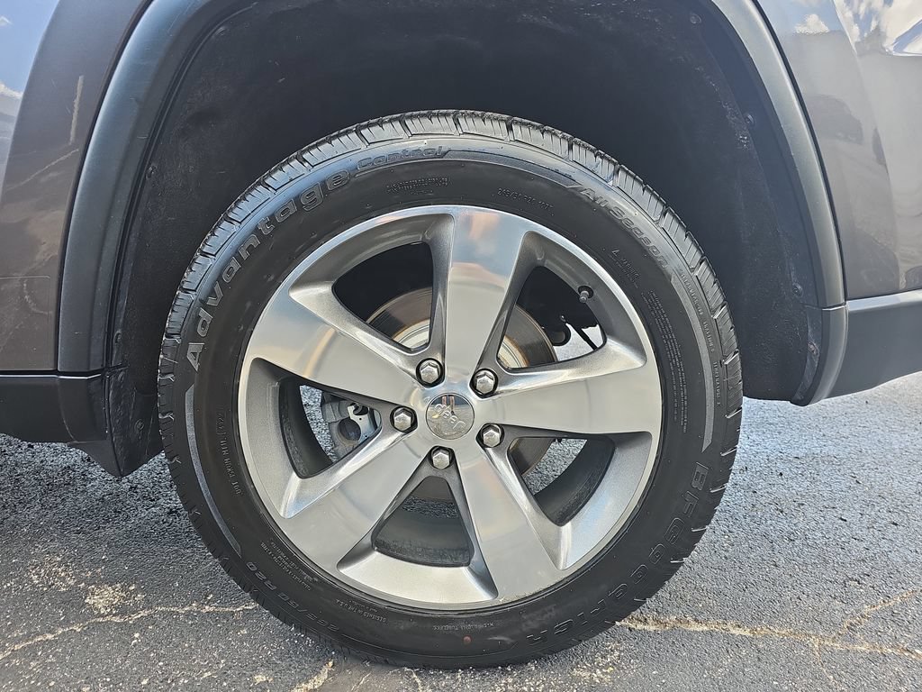Used 2015 Jeep Grand Cherokee Limited AWD/4WD image 39