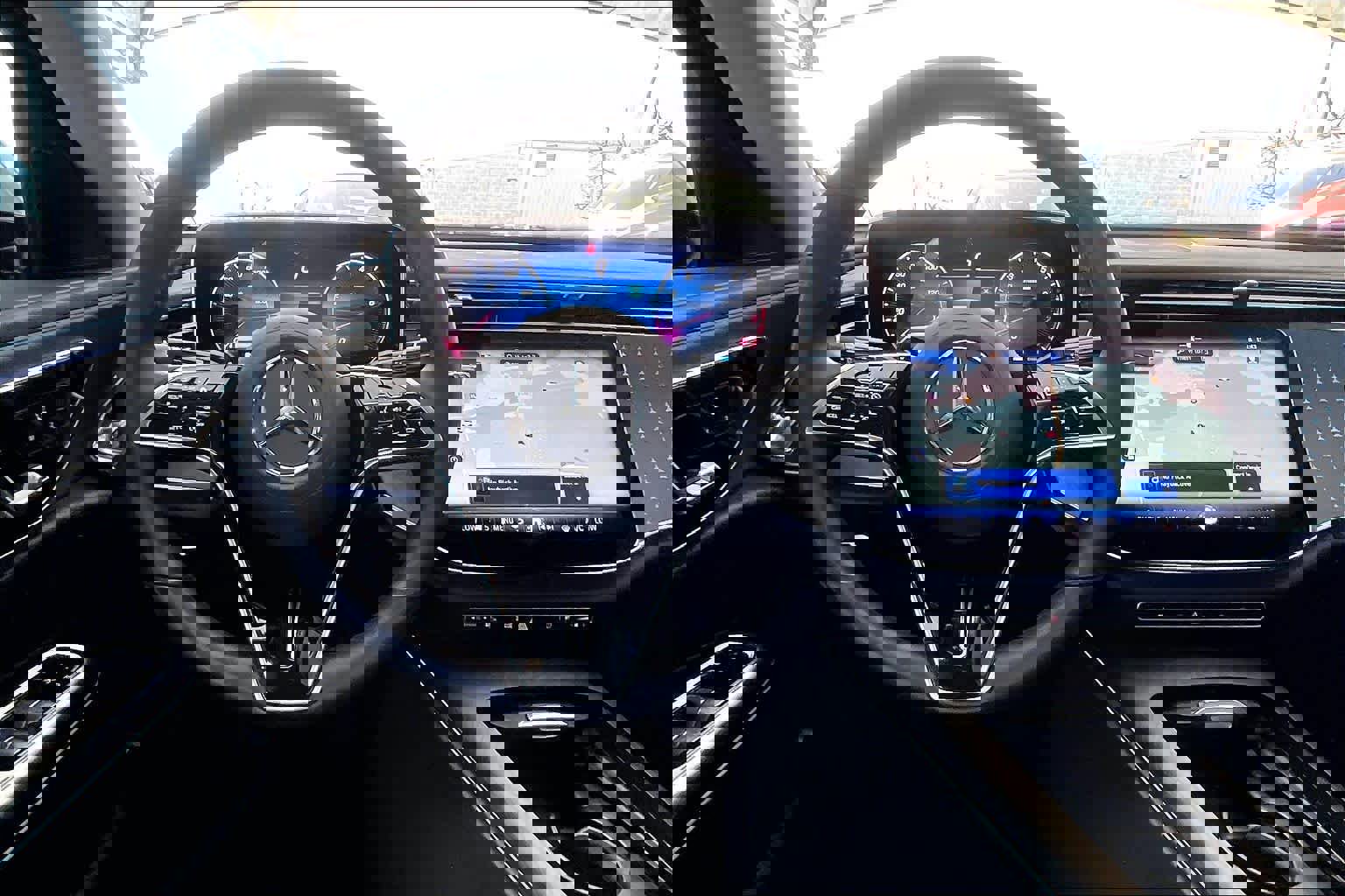 Used 2025 Mercedes-Benz E 350 Sedan image 5