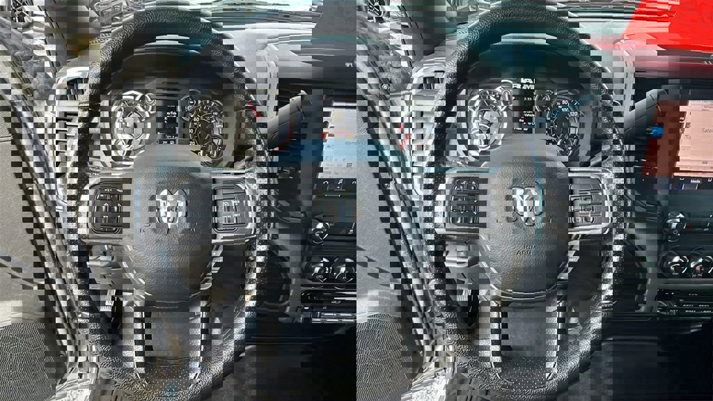 Used 2022 RAM 3500 Tradesman w/ Chrome Appearance Group image 25