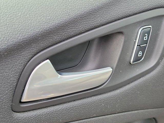 Used 2014 Ford C-MAX SE FWD image 20