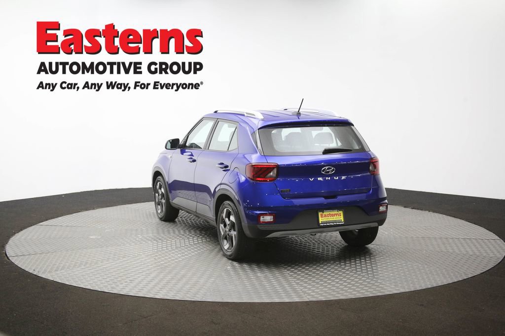 Used 2025 Hyundai Venue SEL image 66