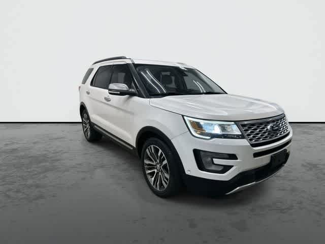 Used 2017 Ford Explorer Platinum AWD/4WD image 6