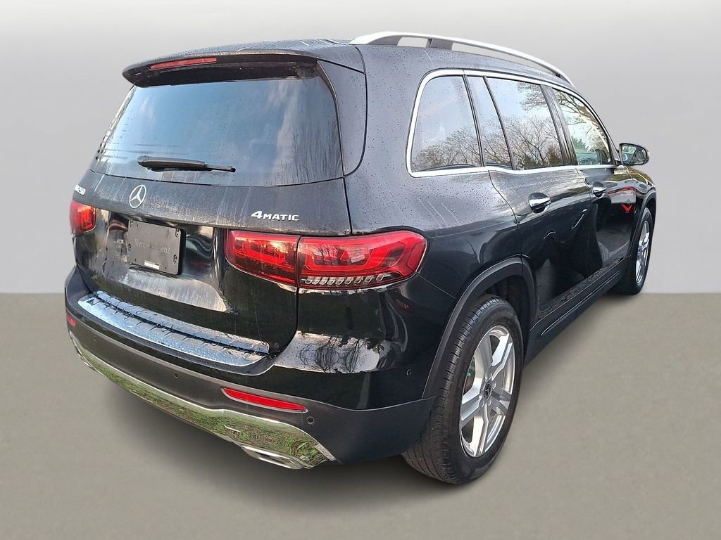 Used 2023 Mercedes-Benz GLB 250 4MATIC image 3