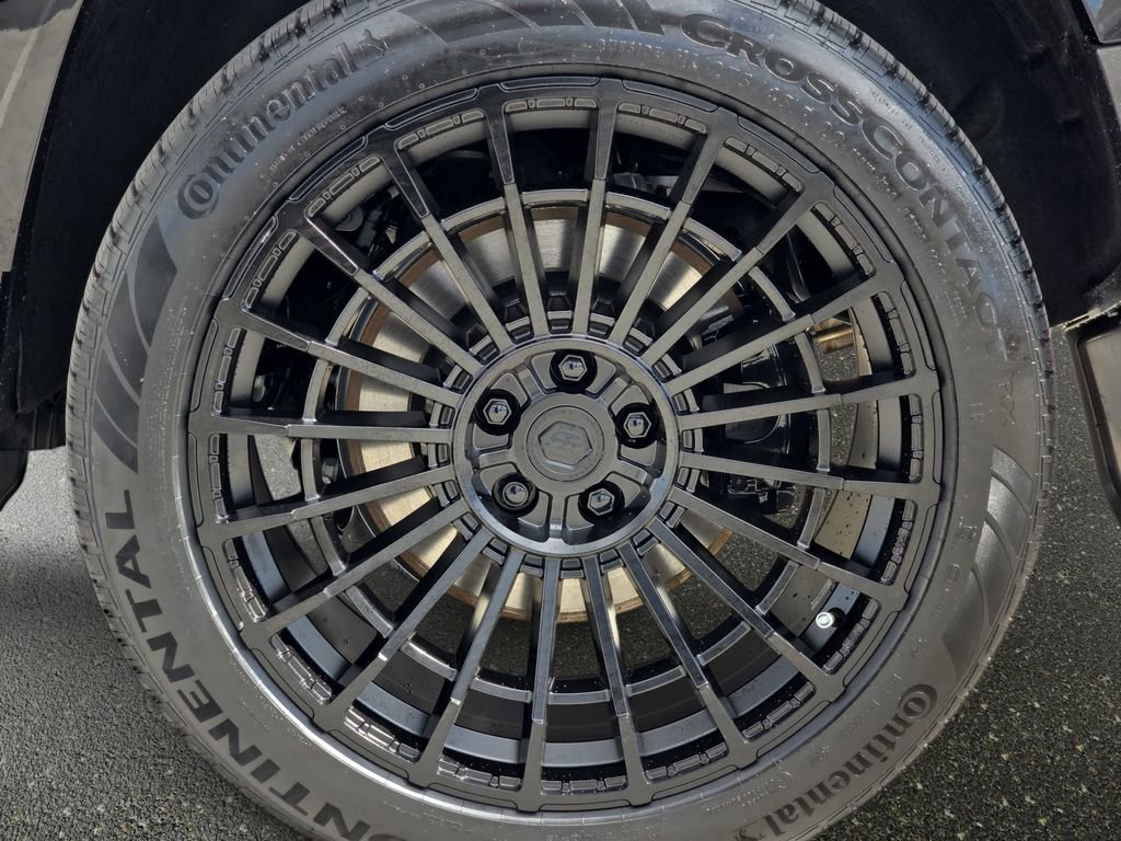 New 2026 Land Rover Defender 110 V8 image 33
