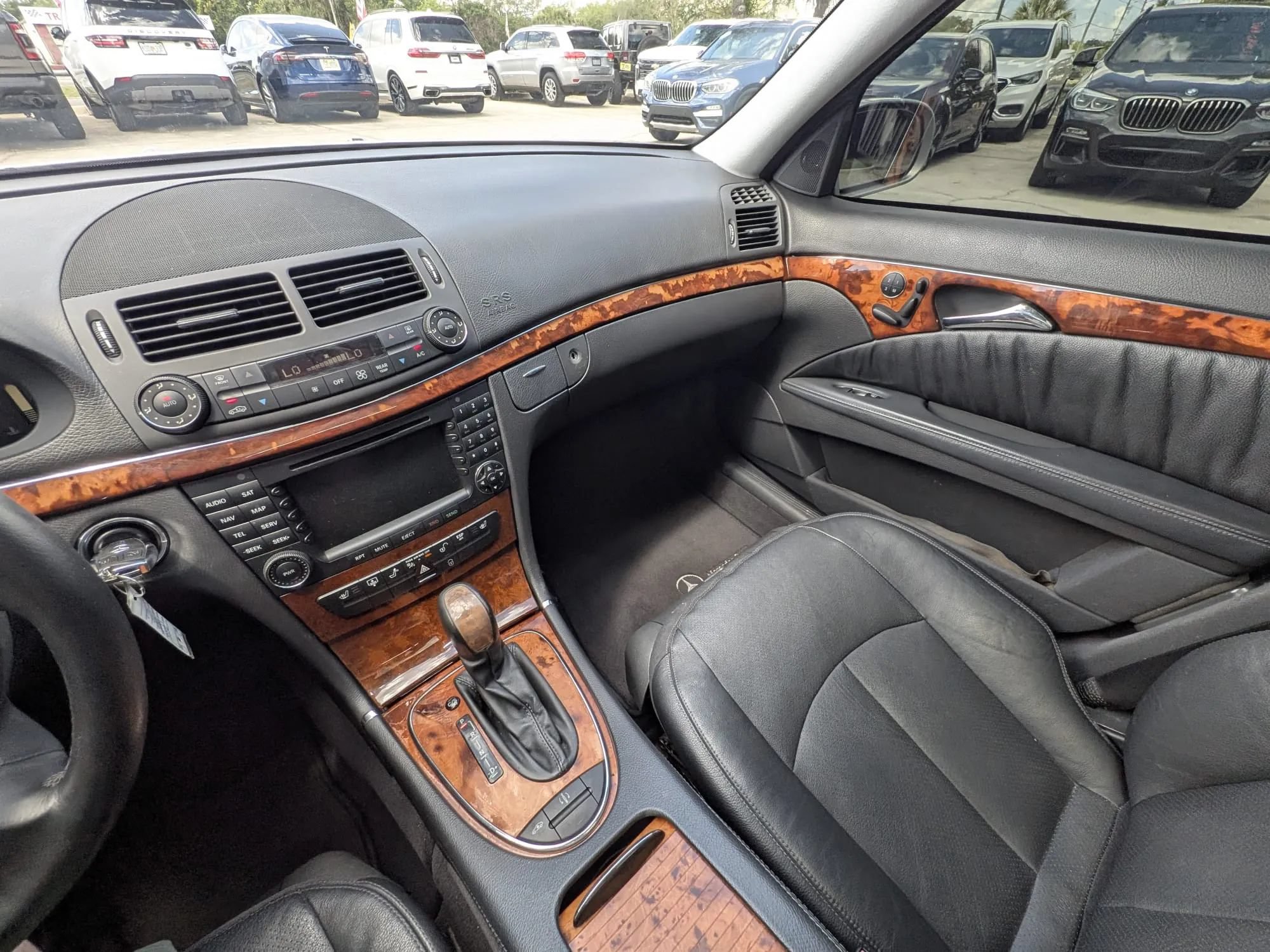 Used 2005 Mercedes-Benz E 500 Sedan image 12