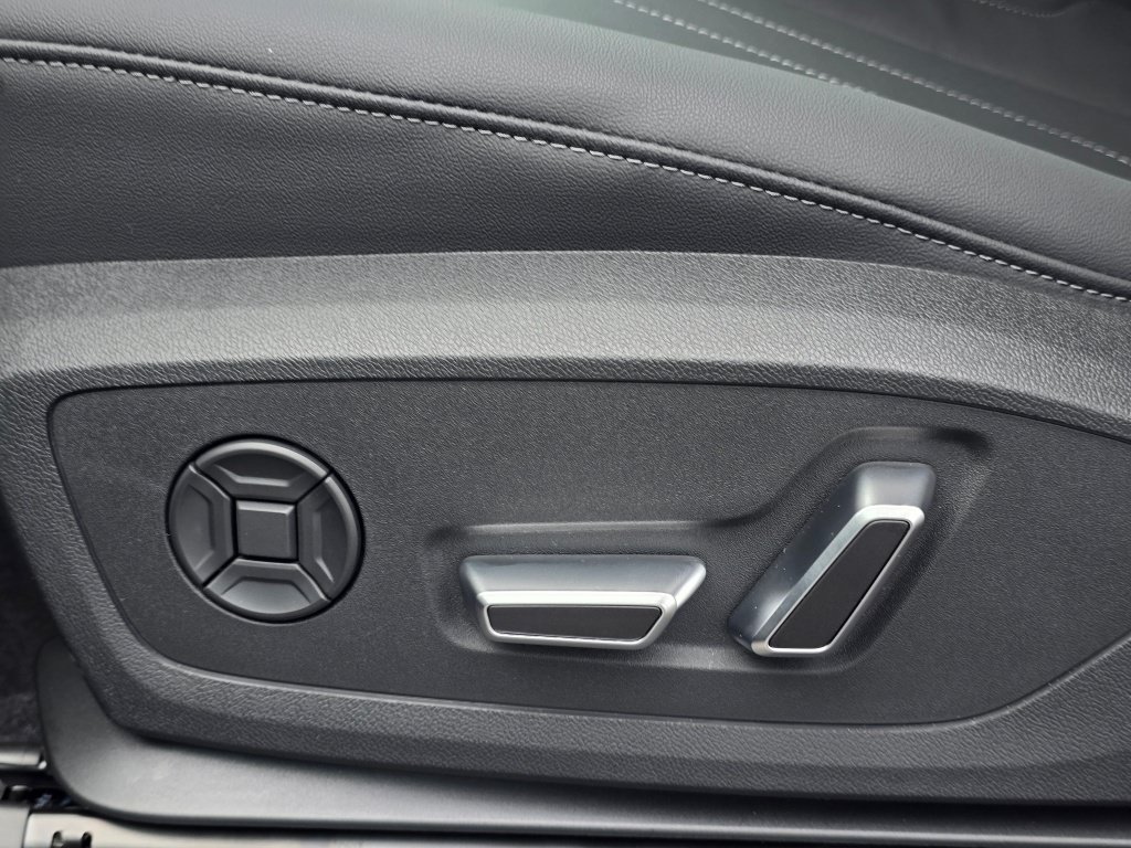 New 2026 Audi Q3 quattro 2.0T AWD/4WD image 40