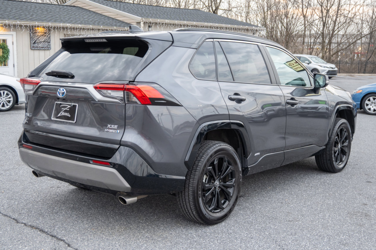 Used 2023 Toyota RAV4 XSE image 11
