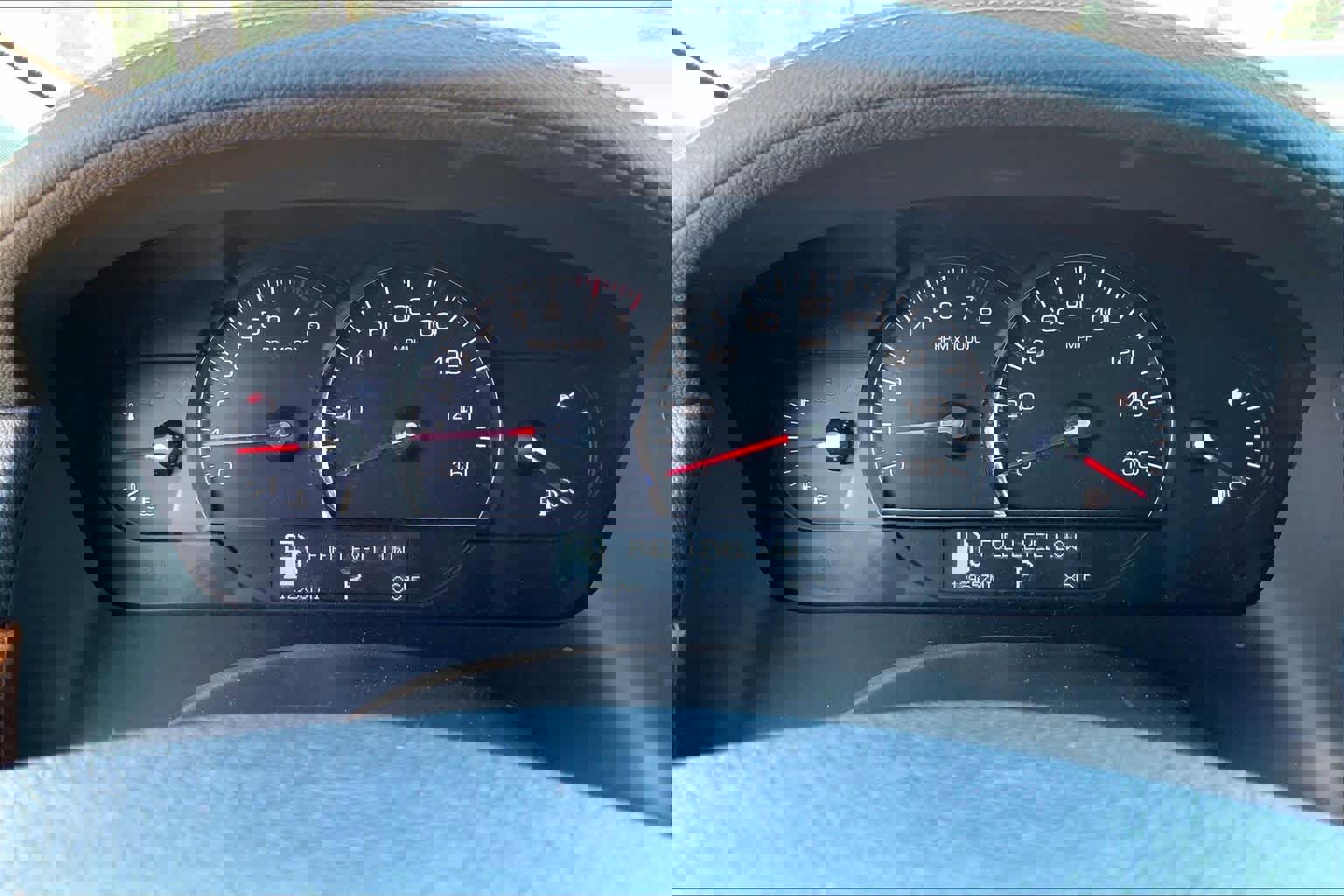 Used 2008 Cadillac SRX AWD w/ Theater Package image 23