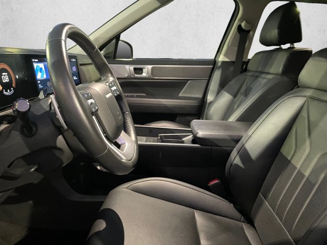 Used 2026 Hyundai Santa Fe SEL FWD image 16