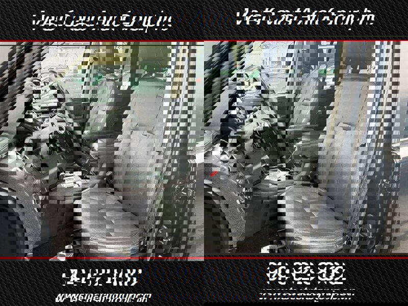 Used 2015 Land Rover LR4 HSE LUX image 9