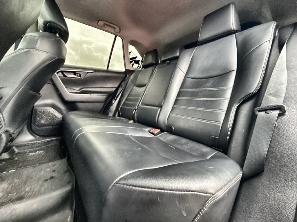 Used 2019 Toyota RAV4 XLE Premium w/ Carpet Mat Package FWD image 24
