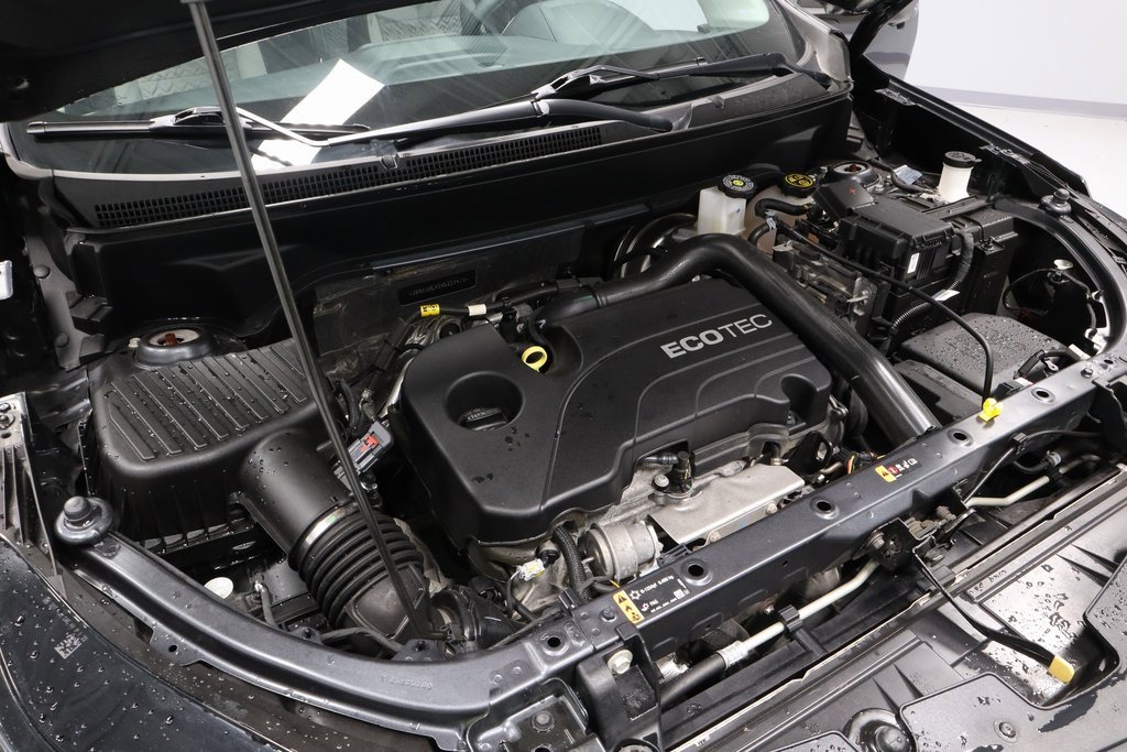 Used 2022 Chevrolet Equinox LS image 12