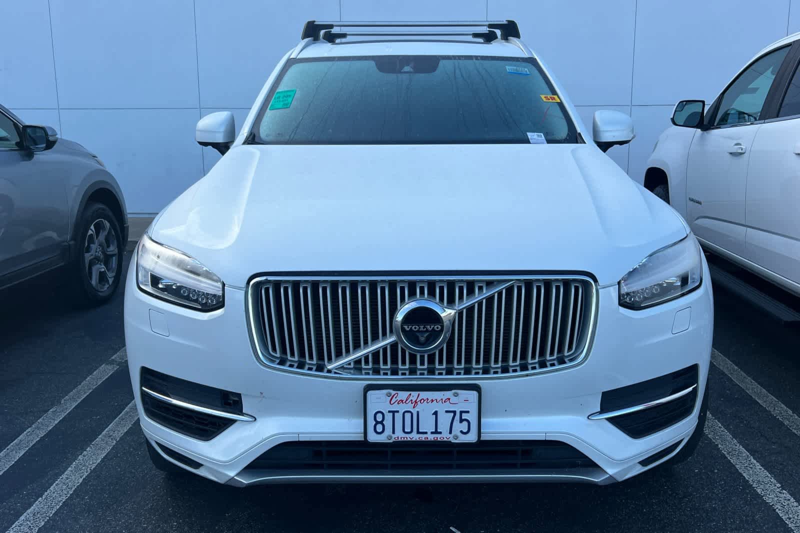 Used 2016 Volvo XC90 T8 Inscription w/ Vision Package AWD/4WD image 2