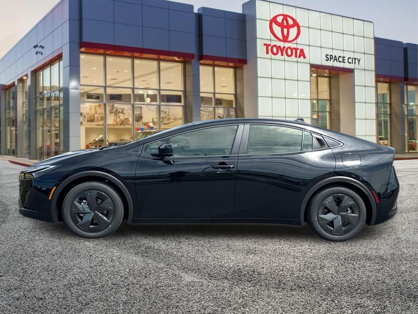 New 2026 Toyota Prius LE FWD image 3