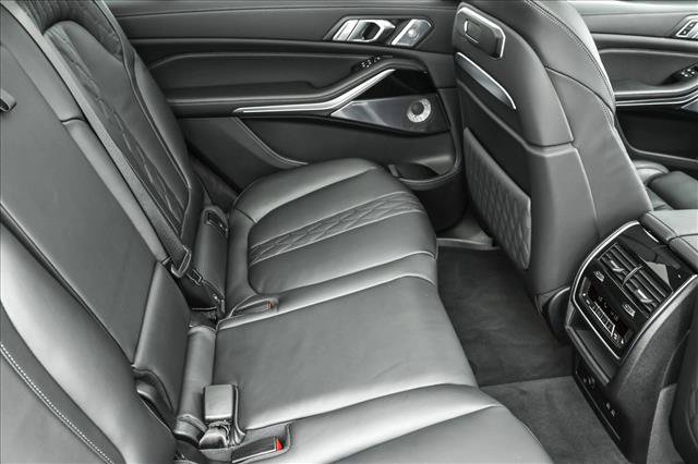 Used 2026 BMW ALPINA XB7 AWD/4WD image 24