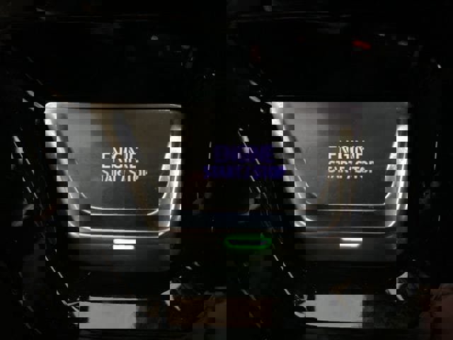 Used 2023 GMC Sierra 1500 AT4 w/ AT4 Preferred Package AWD/4WD image 13