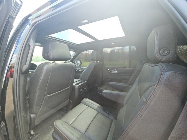 Used 2023 Chevrolet Tahoe High Country image 18
