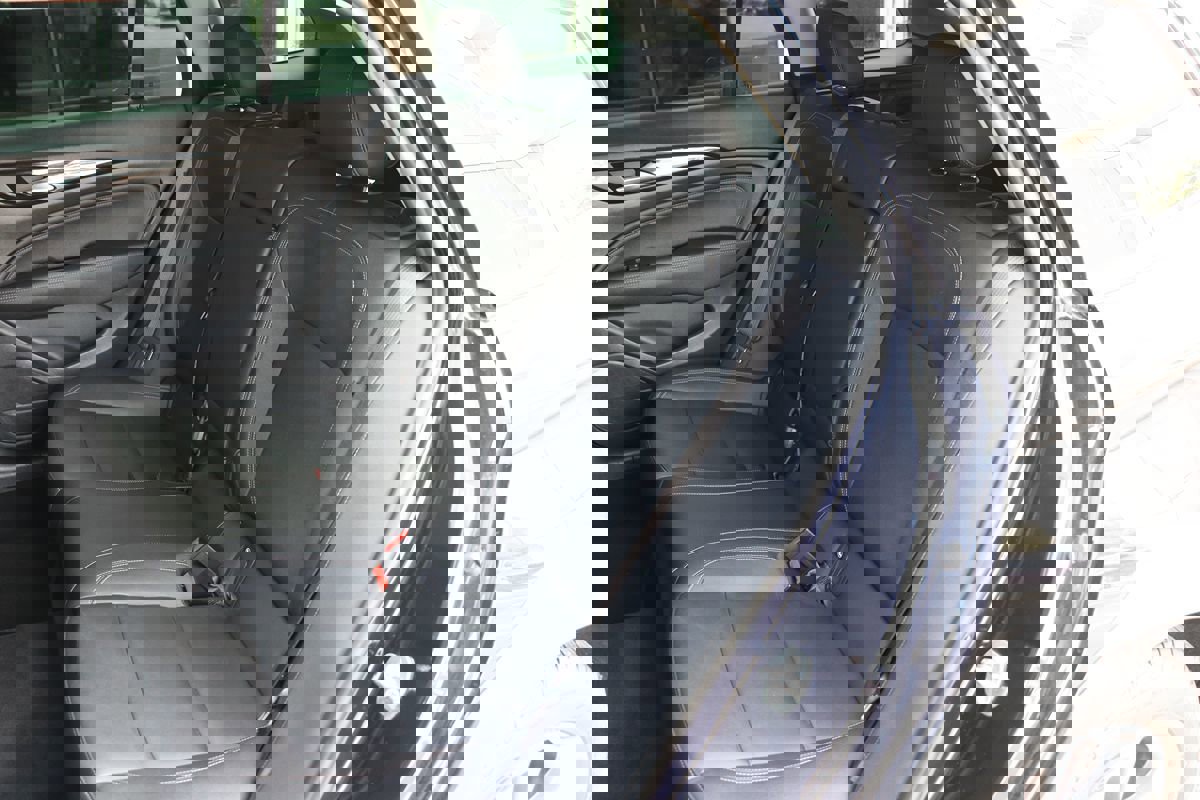 Used 2018 Buick Regal Essence w/ Driver Confidence Package #1 image 71