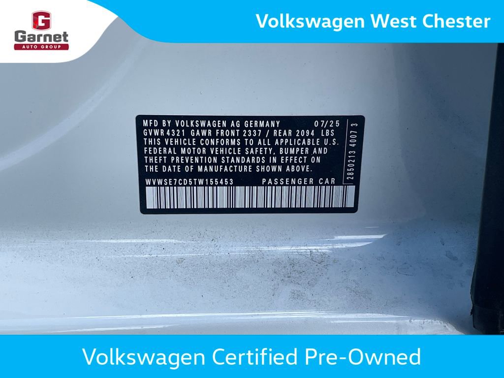 Used 2026 Volkswagen GTI SE FWD image 15