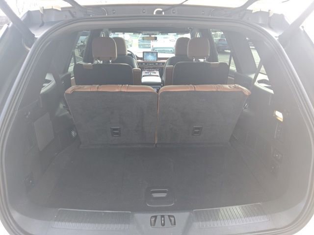 Certified 2023 Lincoln Aviator Reserve w/ Elements Package Plus image 21