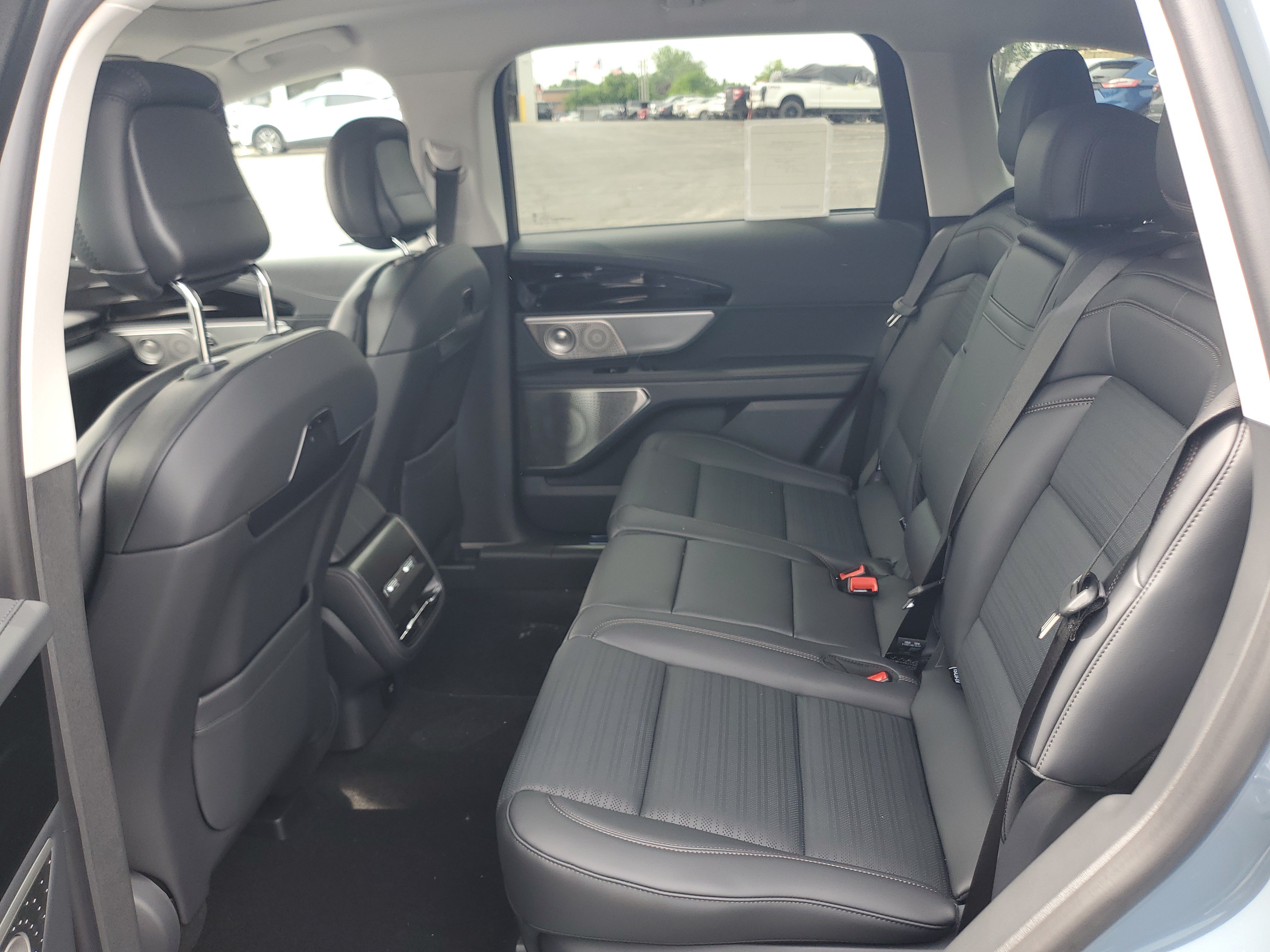 New 2026 Lincoln Nautilus Reserve AWD/4WD image 28