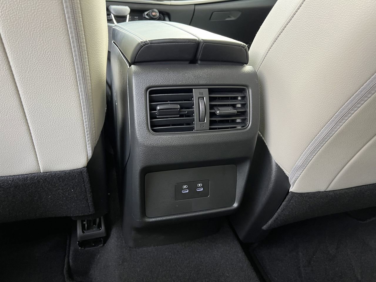 Certified 2025 Nissan Rogue SL image 22