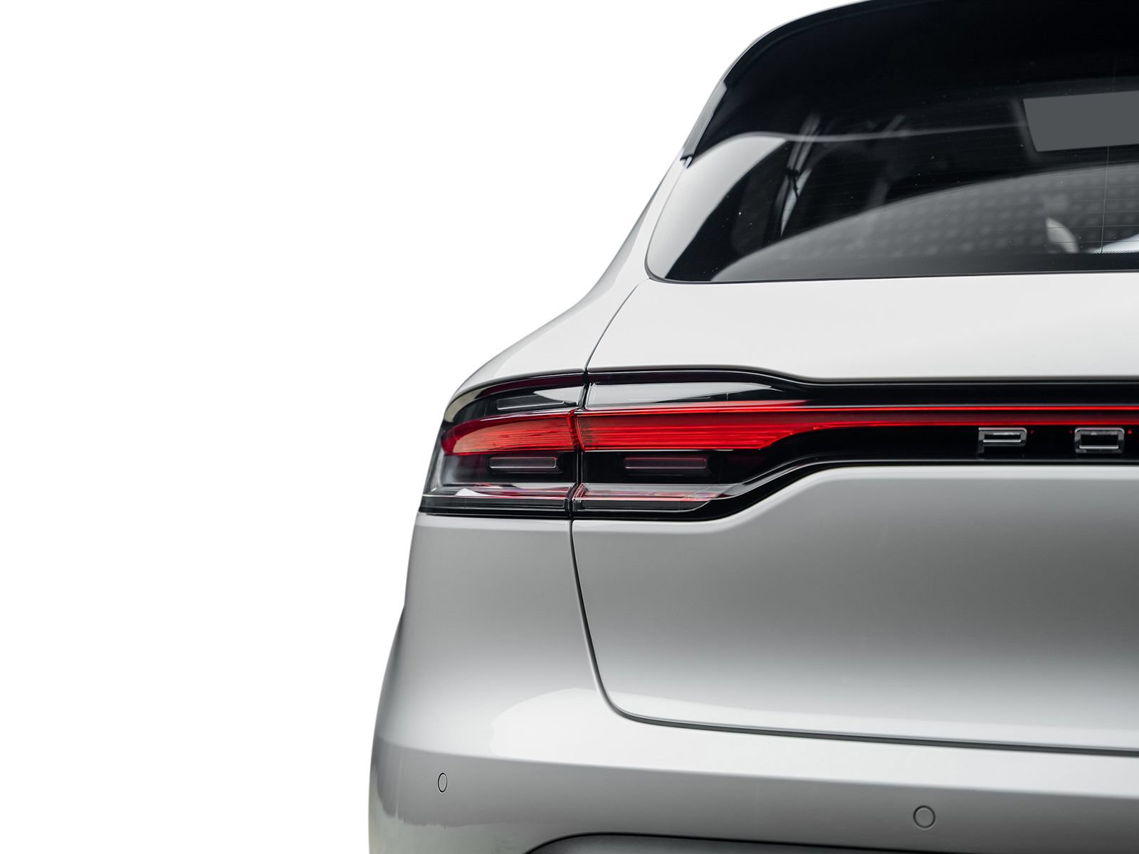 Used 2025 Porsche Macan AWD/4WD image 13