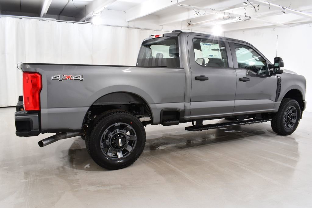 New 2026 Ford F350 XL AWD/4WD image 11