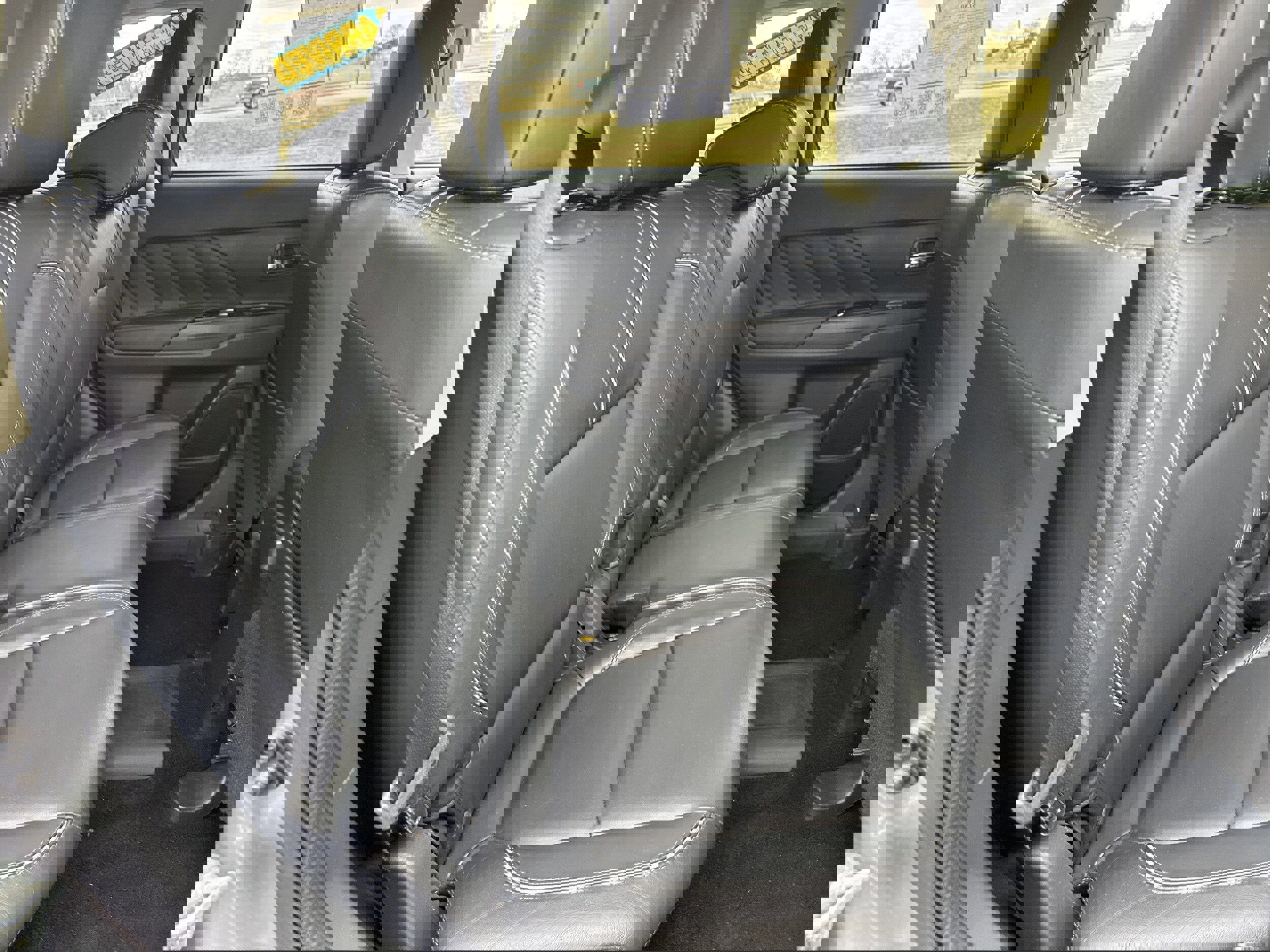 Used 2018 Mitsubishi Outlander SEL image 14