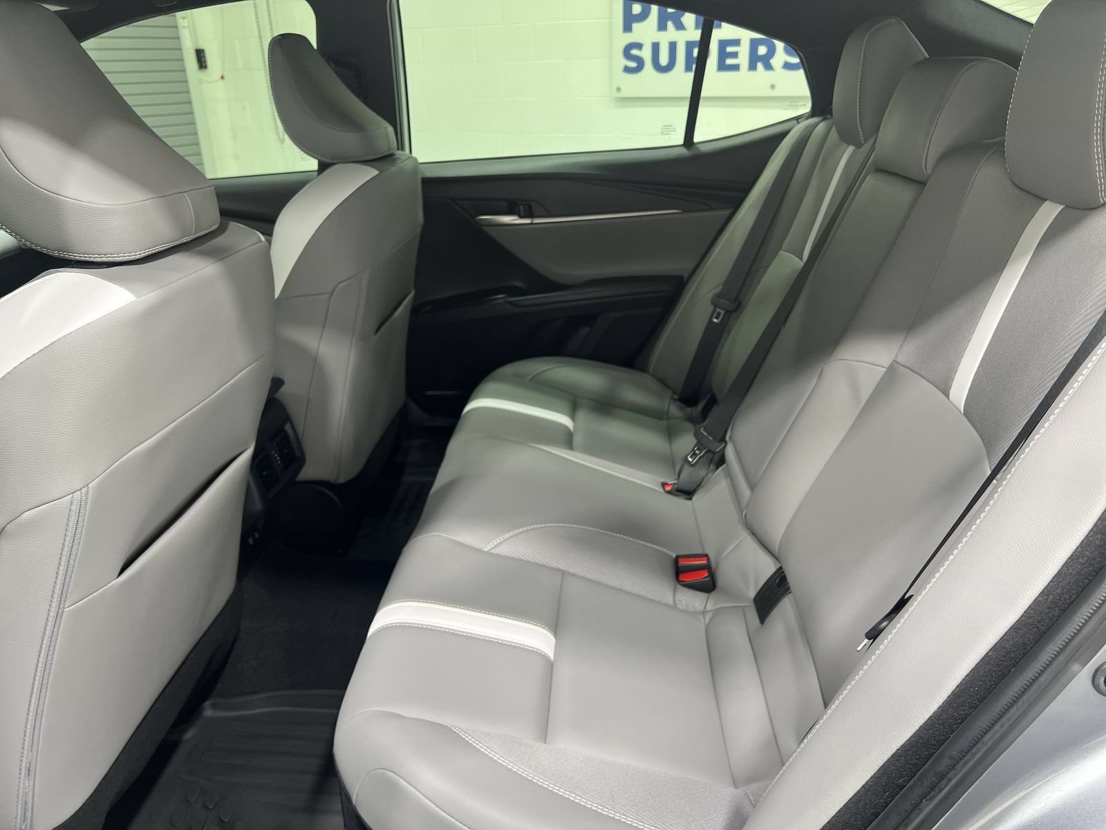 Used 2025 Toyota Camry SE w/ Multimedia Upgrade Package AWD/4WD image 22