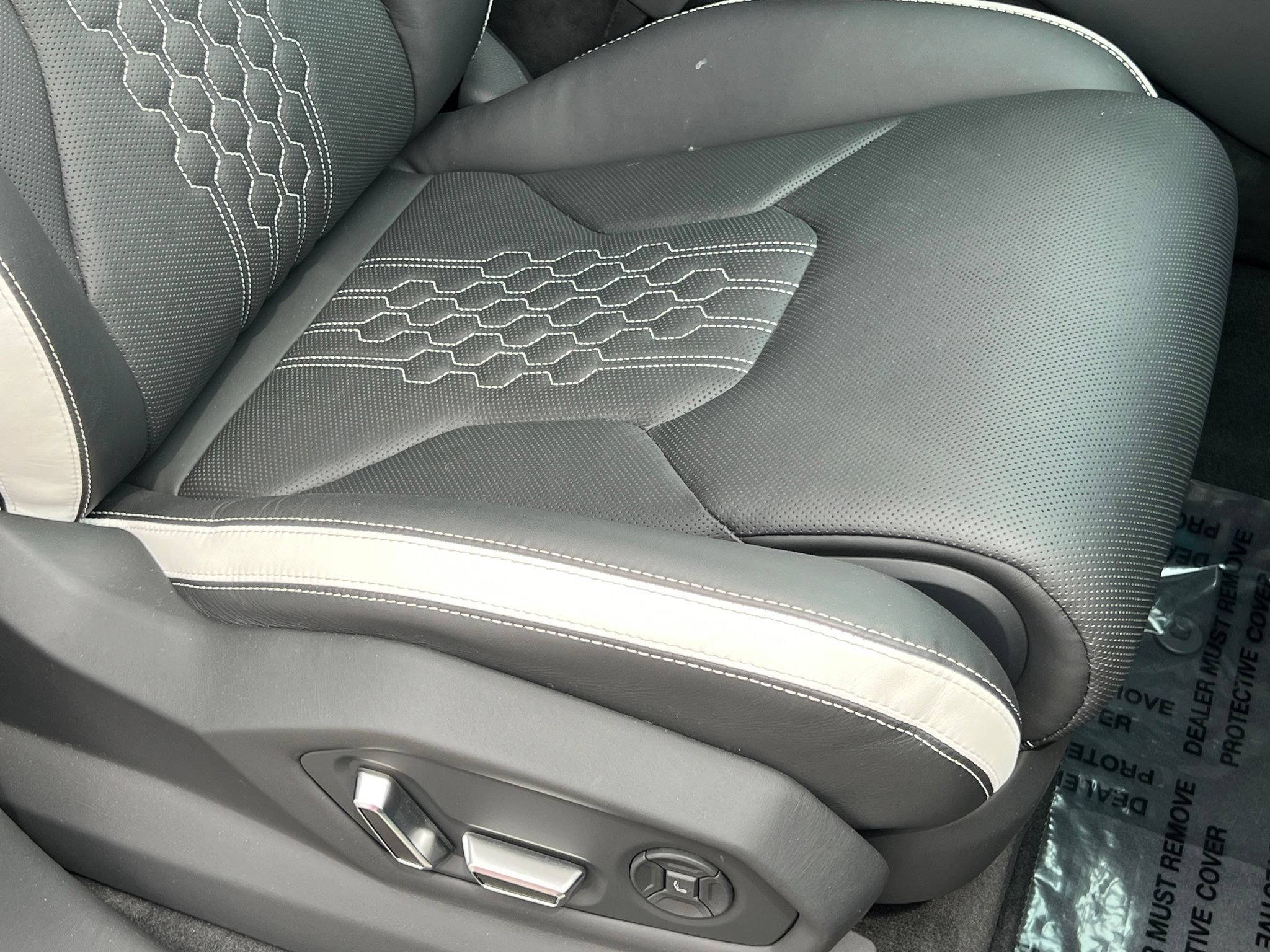 Used 2023 Lamborghini Urus Performante AWD/4WD image 46