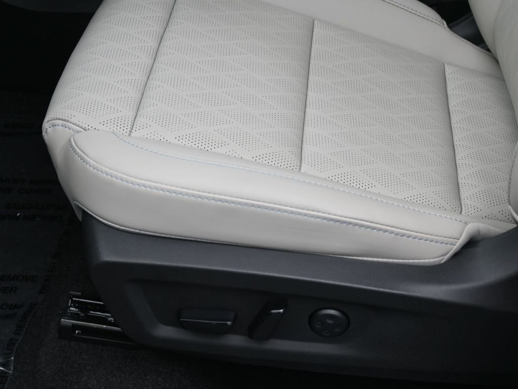 New 2026 Nissan Murano Platinum w/ Technology Package image 18