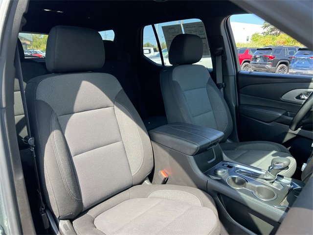 Used 2023 Chevrolet Traverse LT image 26