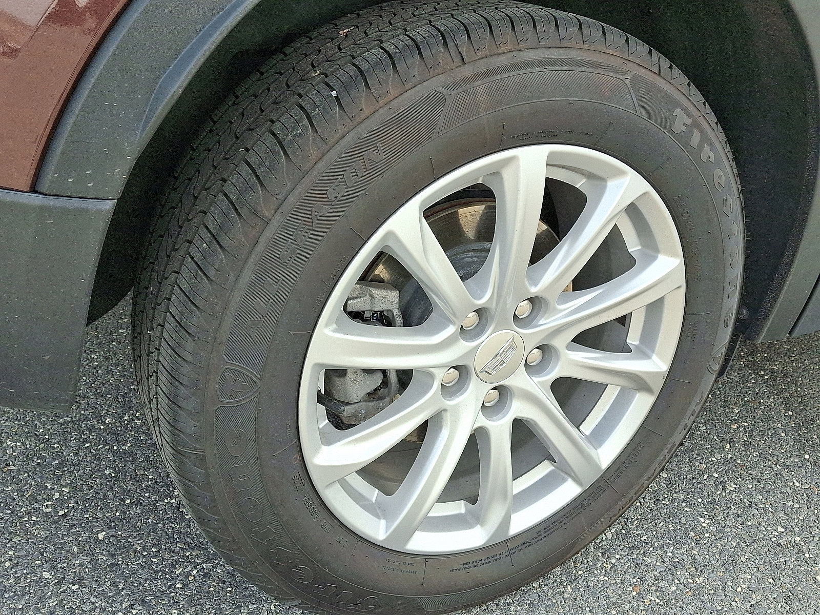 Used 2023 Cadillac XT4 Luxury w/ Cold Weather Package image 12