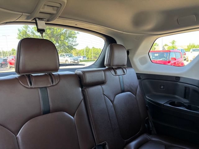 Certified 2023 Honda Pilot Elite image 32