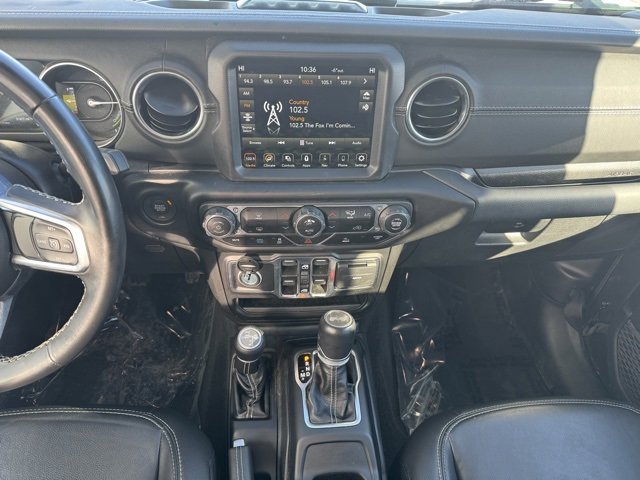 Used 2021 Jeep Wrangler Unlimited Sahara image 2