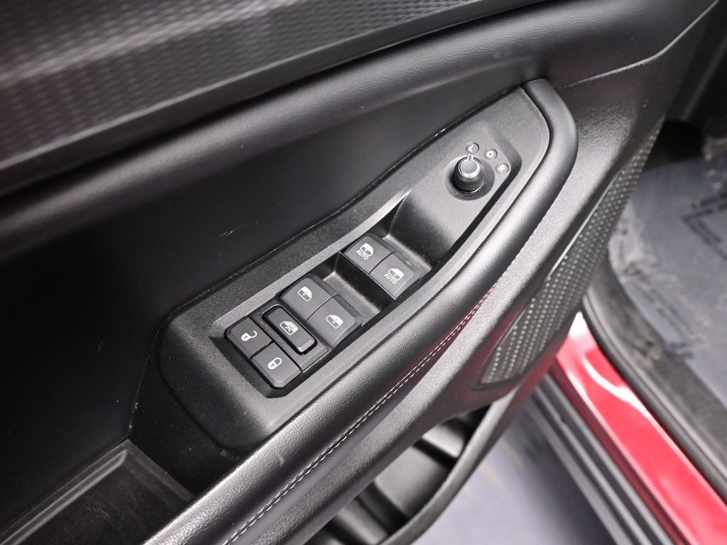 Used 2024 Jeep Grand Cherokee Altitude image 10