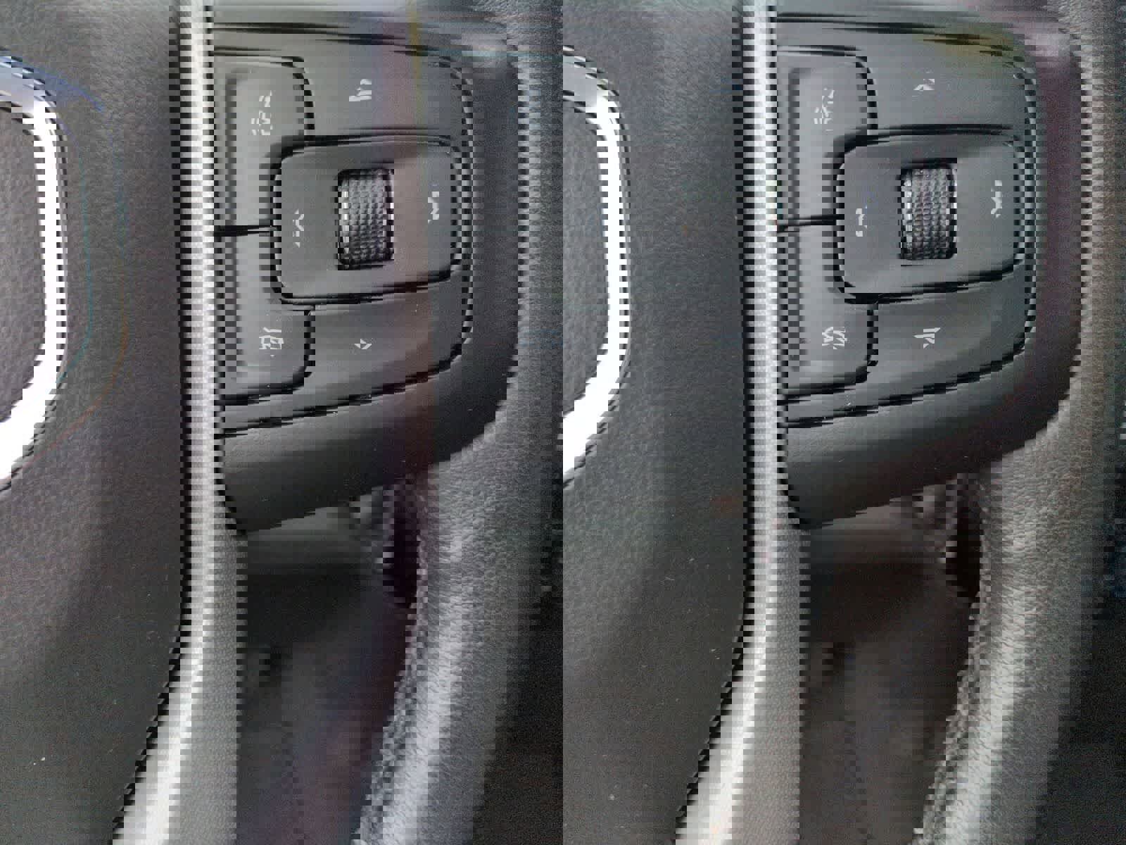 Used 2022 GMC Sierra 1500 SLT image 24